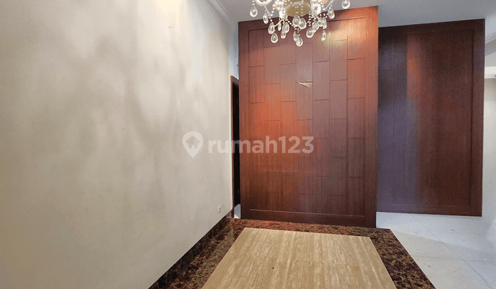 Rumah 2lt 10x20 4KT Renoved cluster Lantana JGC Jakarta Garden City 2