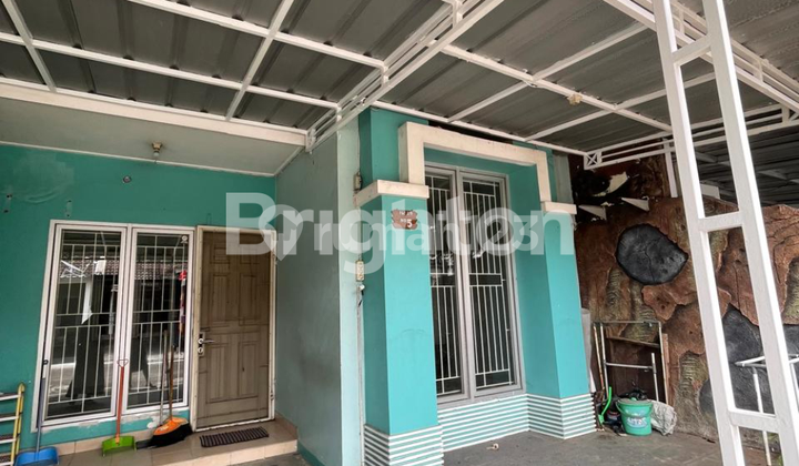 RUMAH 1 LANTAI MASIH SEPERTI BARU di TIMUR JAKARTA RUMAH 1 LANTAI MASIH SEPERTI BARU di TIMUR JAKARTA