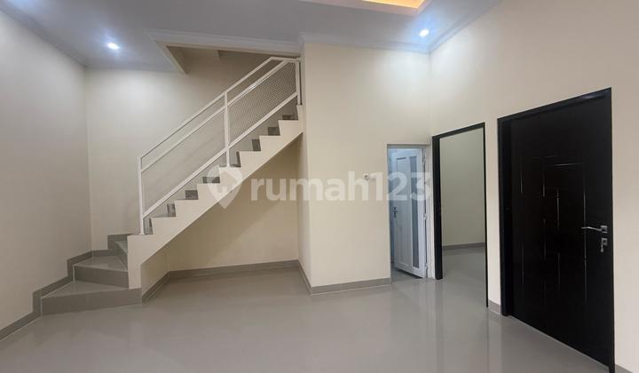 Rumah Baru Lokasi Strategis di Perumahan Pesona Anggrek Bekasi