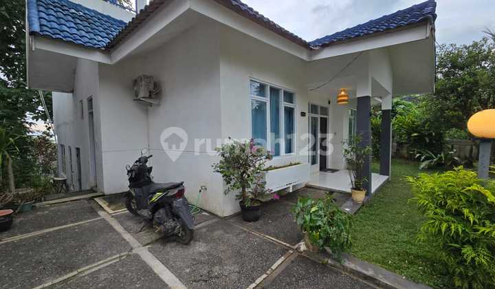 Luxury Villa Ready to Occupy in Palm Beach, Serang, Banten