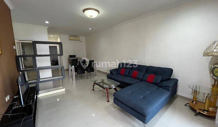 Sewa Rumah furnished Bagus Meadow Green Lippo Cikarang 3