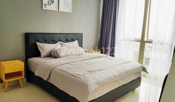 Apartment Taman Anggrek (3+1 BR) 2