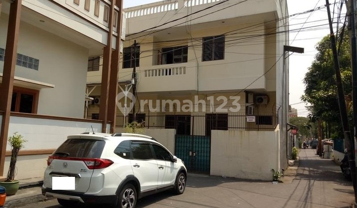 Kos-Kosan Jl.Tanjung Duren (Ukuran 14x11 m) Kos-Kosan Jl.Tanjung Duren (Ukuran 14x11 m)