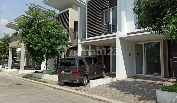 Citra 8 House (6x17m) 2