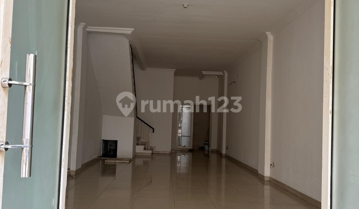 Ruko Sedayu Square (Ukuran 4,5x15 m) 2