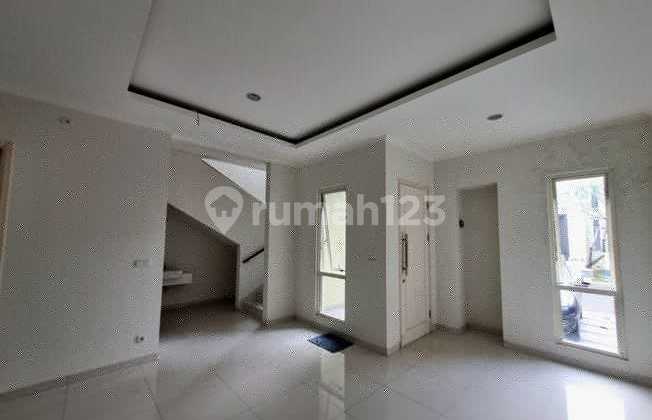 Alam Sutera Leora House (Size 7x16 m) 2