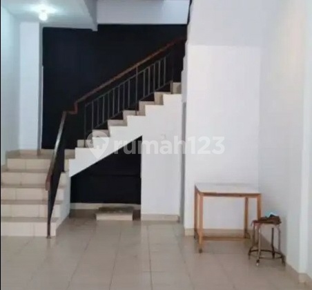 Ruko Pasar Laris (Ukuran 68/32 m) Ruko Pasar Laris (Ukuran 68/32 m)