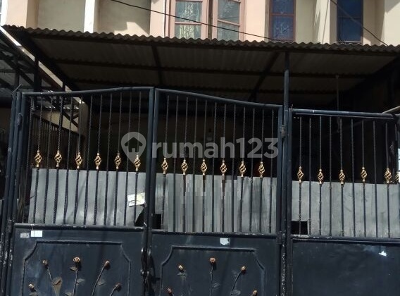 Rumah Taman Palem Lestari (4X15m)