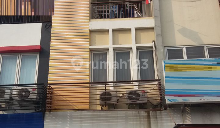 Ruko Palm Terrace (Ukuran 4X17 M)