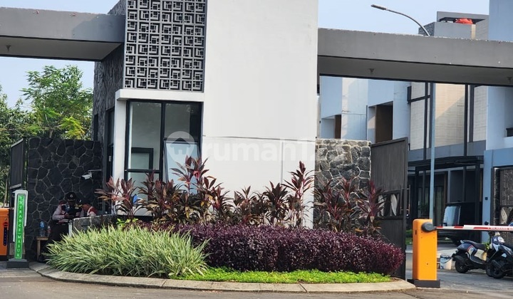 Rumah Suvarna Sutera Eldora (Ukuran 12x25 m)