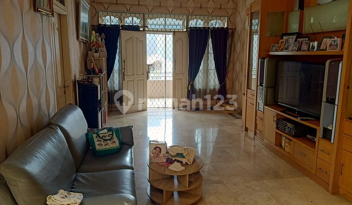 Rumah Jl.Petojo (Ukuran 12x18.5 m)