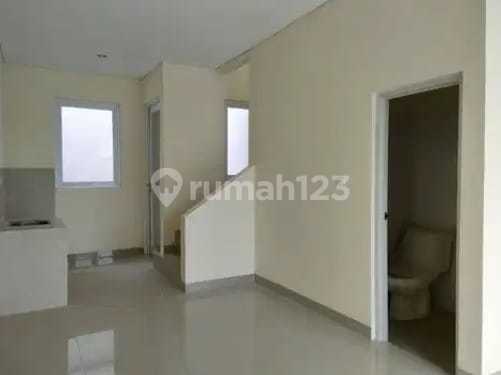 Rumah Palm Blossom (Ukuran 4x17 m)