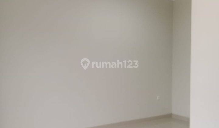 Rumah Cengkareng Barat (Ukuran 5x15 m) 2