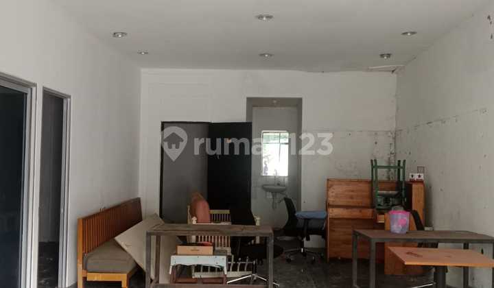 Kos-kosan Kebon Jeruk (LT/LB 1100xxxx m) 2