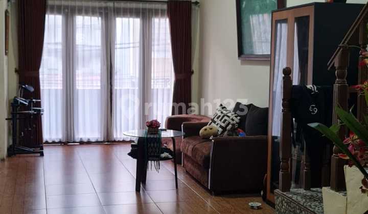 East Cengkareng House (Land Size/Building Size 72/216 m)