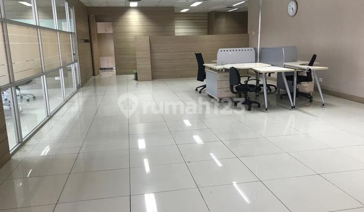 Office The East Mega Kuningan (Size 210 m) Office The East Mega Kuningan (Size 210 m)