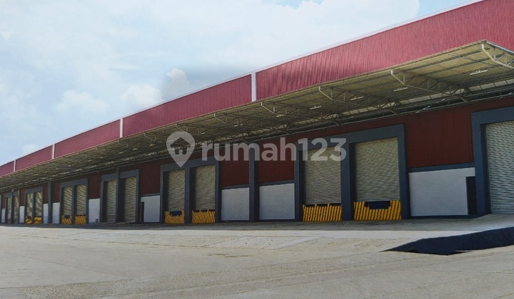 Royal Kosambi Warehouse (Size 8000 M)