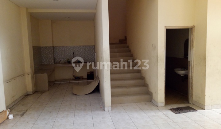 Warehouse on Jl. Tanjung Pura (Size 399 m2)