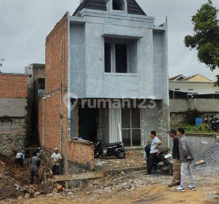 Rumah 2 Lantai Harga 1 Lanatai Di Gunung Terang 2