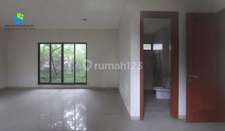 Rumah 2 Lantai di Cluster Jingga Alam Sutera, Tangerang 5