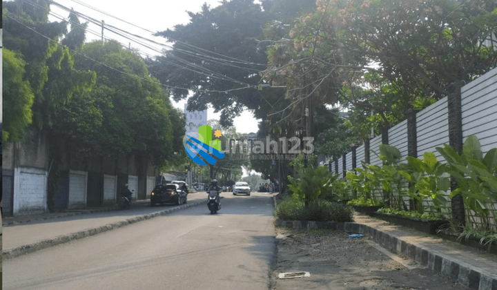 Dijual Rumah Town House Senayan Golf Residence South Point  3