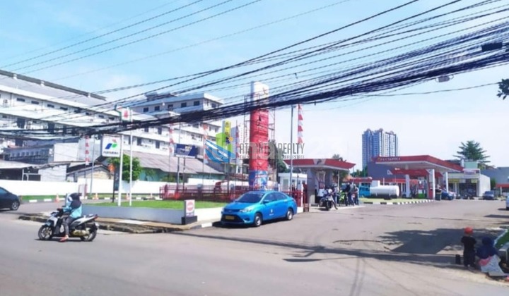 For sale: Pertamina gas station in Pancoran Mas, Depok.