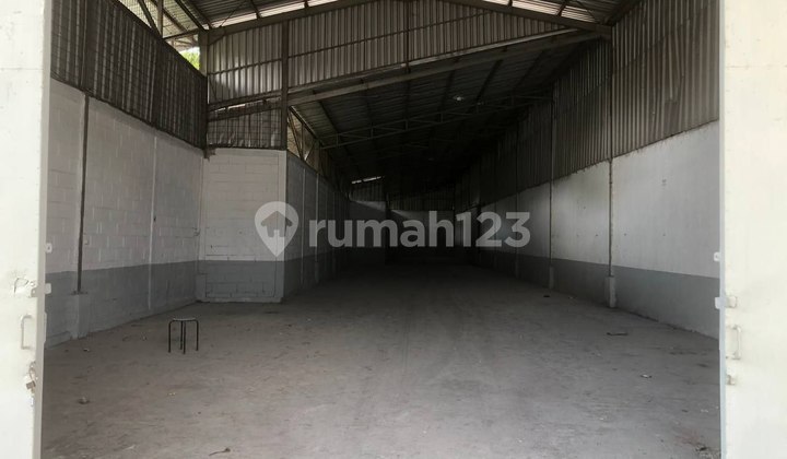 Warehouse for Rent, Ready to Use, Location: Babakan Madang, Sentul, Bogor