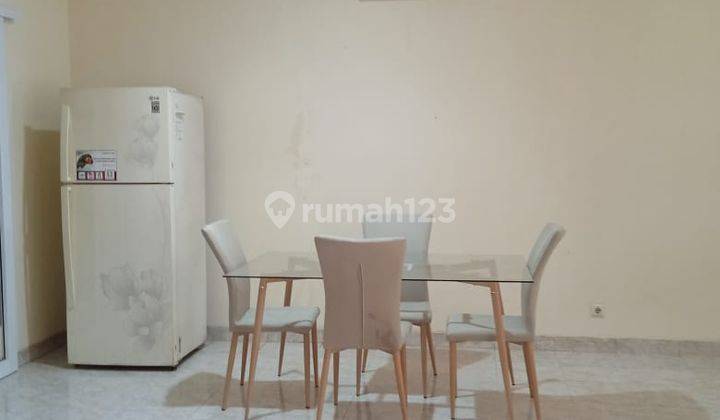 Disewakan rumah siap huni furnish dalam cluster Raffles hills Cibubur 2