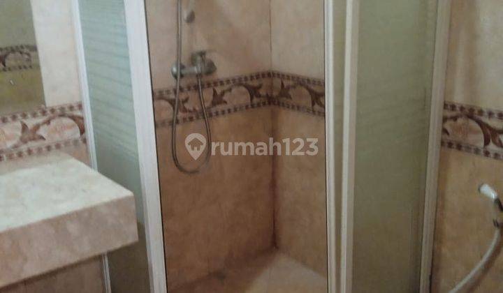 Disewakan rumah siap huni furnish dalam cluster Raffles hills Cibubur 7
