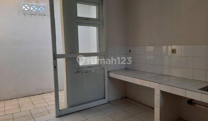 Disewakan rumah cantik siap huni depan taman Citra Grand Cibubur 5