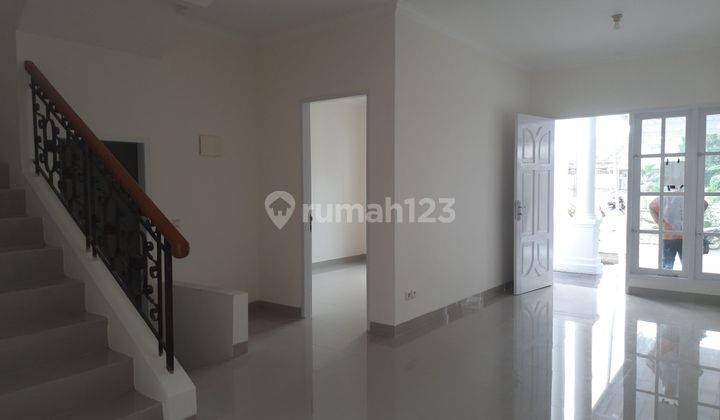 Dijual rumah renovasi di cluster favorite Kota Wisata Cibubur 2