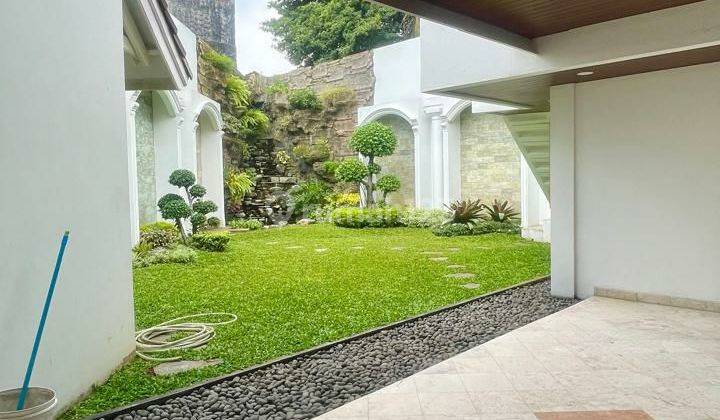 Dijual rumah mewah 2 lantai Polonia Cipinang Cempedak Jakarta Timur  2