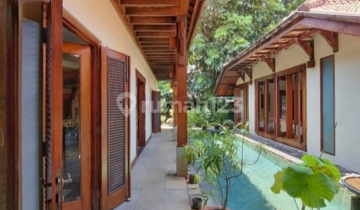 Dijual Rumah Mewah Berlokasi Di Hunian Paling Prestige Menteng Jakarta Pusat 2