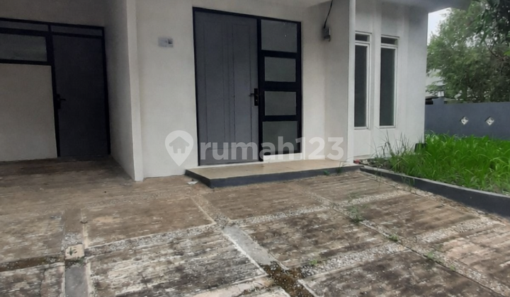 Dijual Rumah Renovasi Halaman Luas Hoek Citra Indah Jonggol Bogor 2
