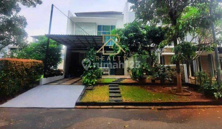 Disewakan Rumah Posisi Hook Halaman Luas Citra Grand Cibubur  1