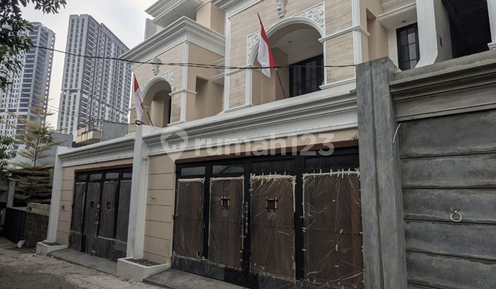 Dijual Rumah 4lantai Kolam Renang Kpr Pejaten Jakarta Selatan