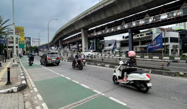 Dijual Kavling Tanah Strategis Di Pinggir Jalan Kebayoran Baru, Jakarta Selatan