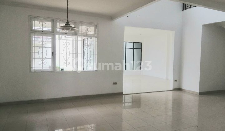 Selling Cheap House on Boulevard Legenda Wisata Cibubur 2