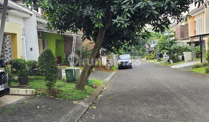 Selling Cheap House Below Market Price in Legenda Wisata Cibubur Cluster 2