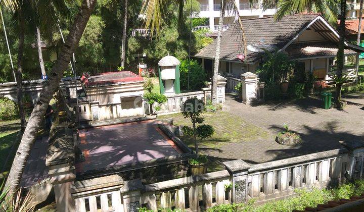 DI jual Resort dan Villa di Anyer Raya 7