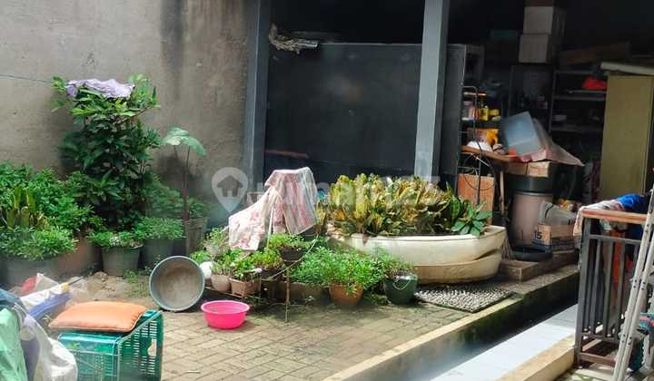 Dijual Rumah Asri Hoek Mampang Indah Dua - Pancoran Mas Depok 2