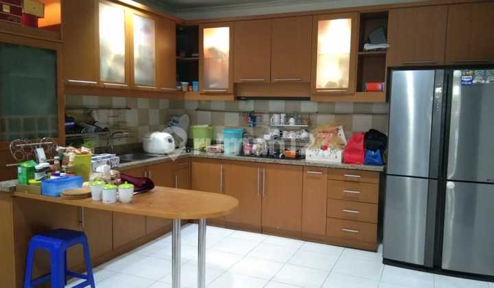 RUMAH SIAP HUNI FULL FURNISHED SHM DAAN MOGOT BARU 2