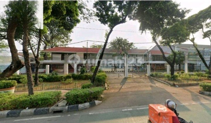 Roadside Shop House, Palmerah, West Jakarta Shop House