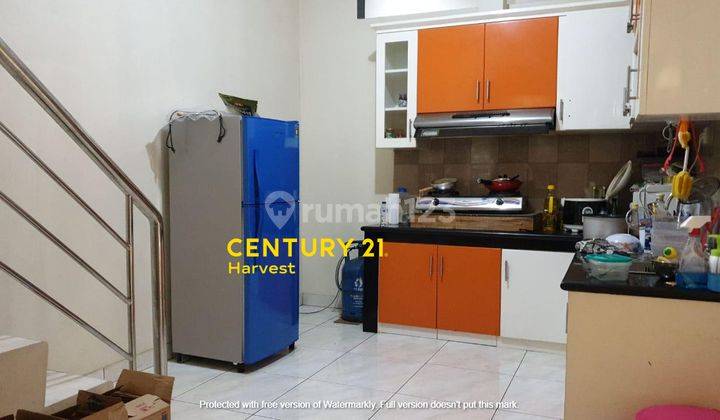 Rumah Bagus 2 Lantai Furnished Siap Huni Di Taman Beverly  2