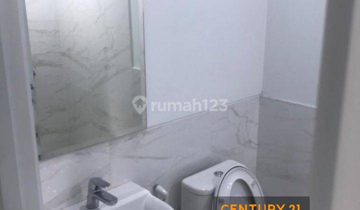 Rumah 2 Lantai Siap Huni Unfurnished Di Cluster Savasa Deltamas 6