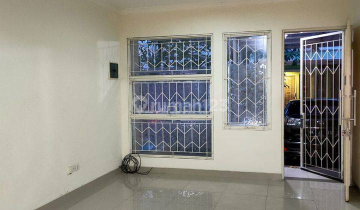 Rumah 2 Lantai Unfurnished Siap Huni Di Cluster Ambrosia 1