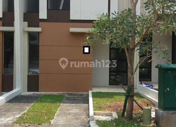 Rumah 2 Lantai Semi Furnished Siap Huni Di Cluster Le Freya 1