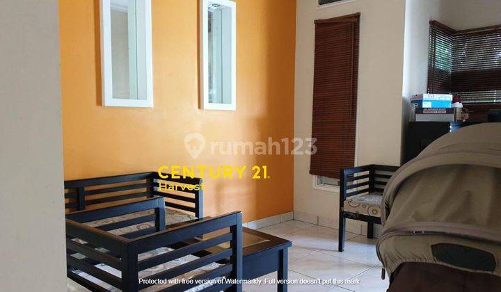 Rumah 2 Lantai Siap Huni Furnished Di Taman Beverli 2