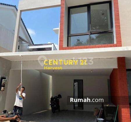 Rumah Mewah 2 Lantai Unfurnished Siap Huni Di Vassalake 2