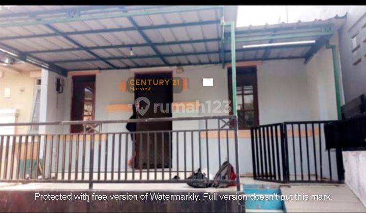 Rumah Bagus Semi Furnished Siap Huni Di Lembah Hijau  1